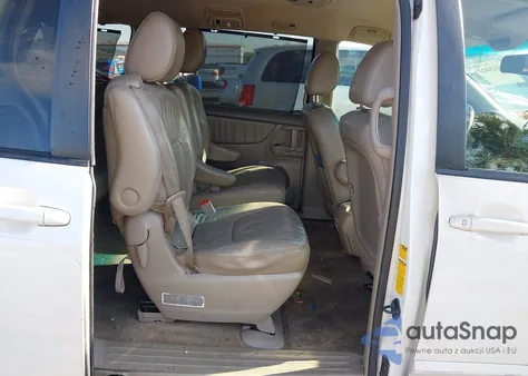 2010 Toyota Sienna Xle z USA, uszkodzony, nr VIN 5TDDK4CCXAS032476